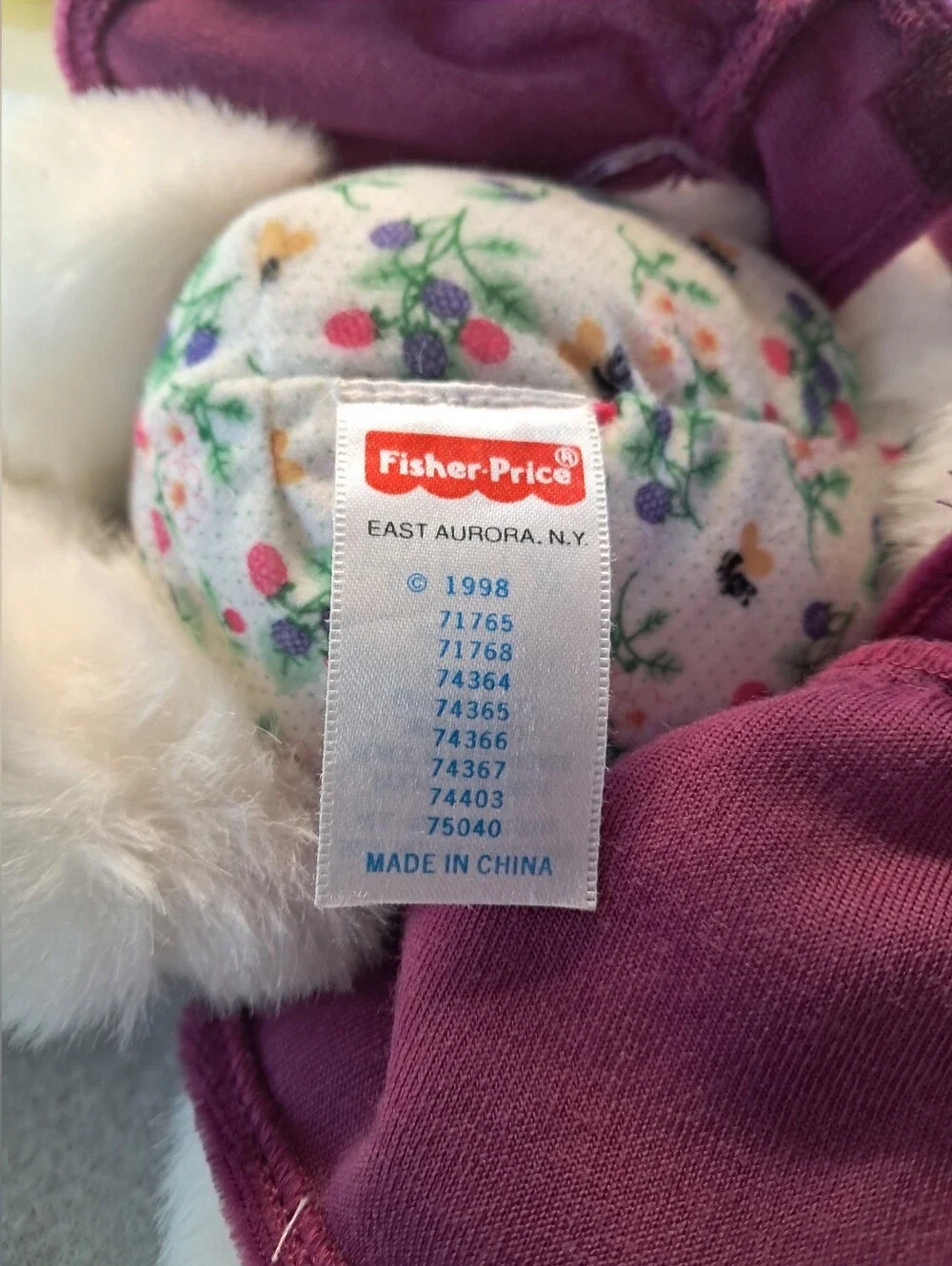 Fisher-Price Briarberry Maggieberry & Benberry Bears + Dining Room Set 1998